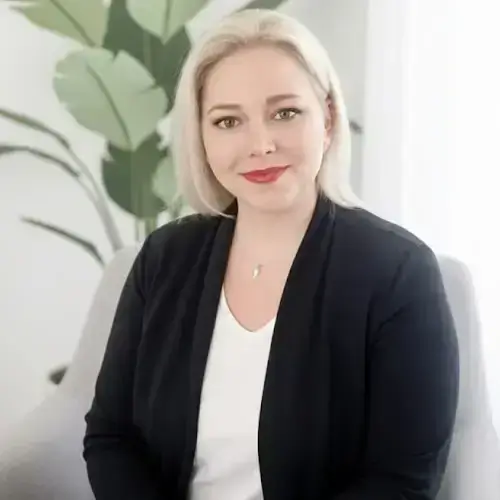 Mississauga Psychotherapy | Marriage Counselling Therapist | Mississauga Marriage Counsellling Therapy 2 Heidi-Petijova-Registered-Psychotherapist